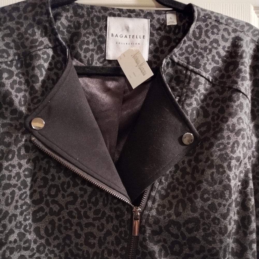 NWT Beautiful Bagatelle Women's Leopard Print Moto Jacket - Black and Gray - Picture 2 of 12